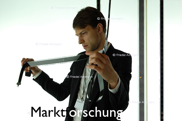 WIRTSCHAFT / ECONOMY - Forschung / Research – Marktforschung