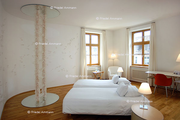 WIRTSCHAFT / ECONOMY - Tourismus Schweiz  - Hotellerie - Der Teufelhof, Basel
