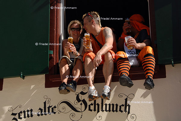 WIRTSCHAFT / ECONOMY - Tourismus Schweiz  - Oranje, die Holländer zu Gast 