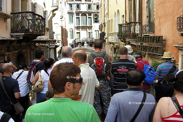 WIRTSCHAFT / ECONOMY - Tourismus international – Venedig, Venice, Italia