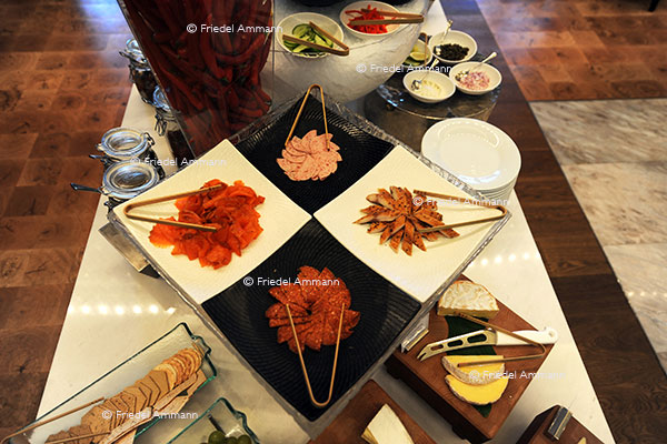 WIRTSCHAFT / ECONOMY - Gastronomie / Hospitality