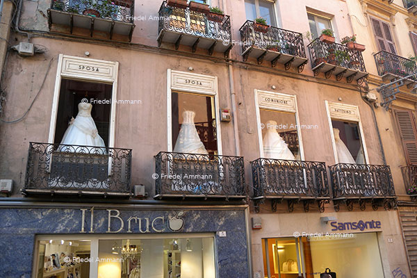 WIRTSCHAFT / ECONOMY - Handel / Retail - Geschäft für Hochzeitsbedarf / Wedding Planer, Italia