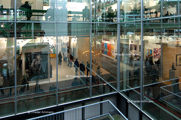 WIRTSCHAFT / ECONOMY - Handel / Trade – Messe / Exhibition, Basel