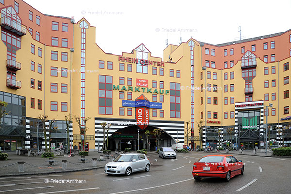 WIRTSCHAFT / ECONOMY - Handel / Trade - Rheincenter / Shopping Mall - Weil am Rhein, Deutschland