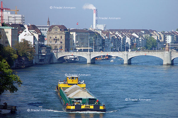 WIRTSCHAFT / ECONOMY - Handel / Trade – Rheinschifffahrt / Naviagation, Basel