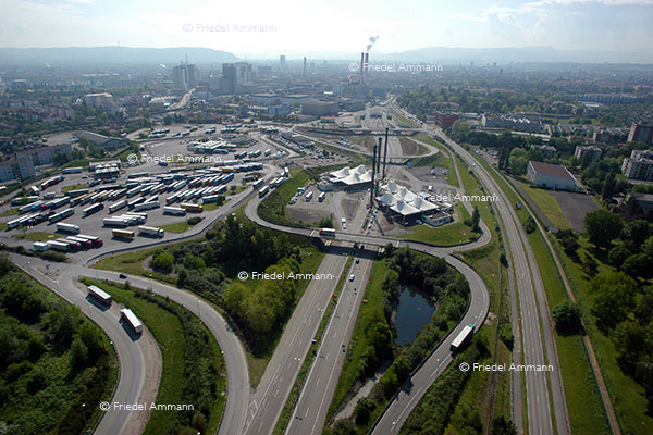  WIRTSCHAFT / ECONOMY - Handel / Trade – Grenzübergang / Border France - Basel  