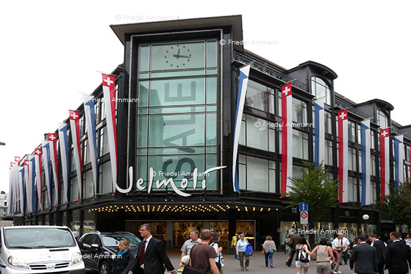 WIRTSCHAFT / ECONOMY - Handel / Trade - Jelmoli, Zürich
