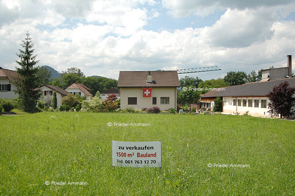WIRTSCHAFT / ECONOMY - Immobilien / Real Estate