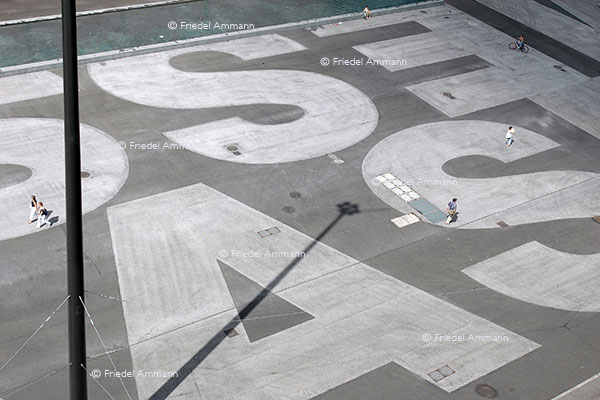 WIRTSCHAFT / ECONOMY – Messen / Exhibitions – Messeplatz / Exhibiton Square - Basel