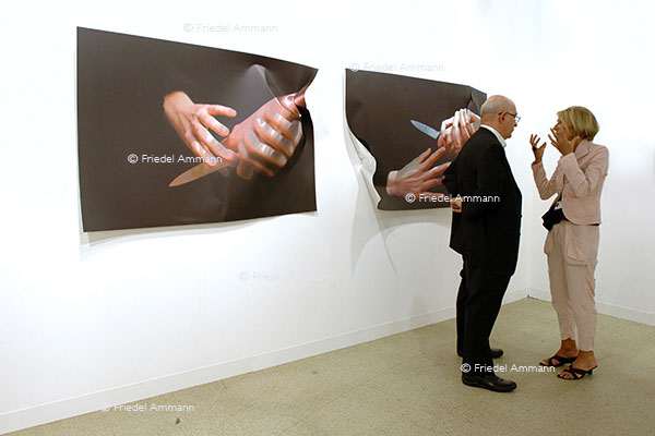 WIRTSCHAFT / ECONOMY - Kommunikation / Communication - ART Unlimited Kunstmesse, Basel