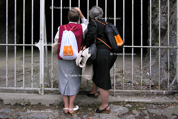 WIRTSCHAFT / ECONOMY - Kommunikation / Communication