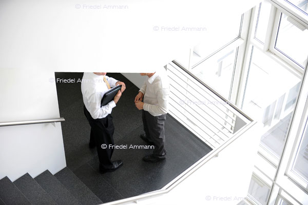 WIRTSCHAFT / ECONOMY - Kommunikation / Communication 