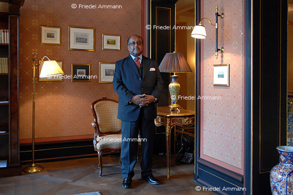 WIRTSCHAFT / ECONOMY - Gesellschaft / Society - Prinz Asfa-Wossen Asserate  - Hotel les Trois Rois, Basel