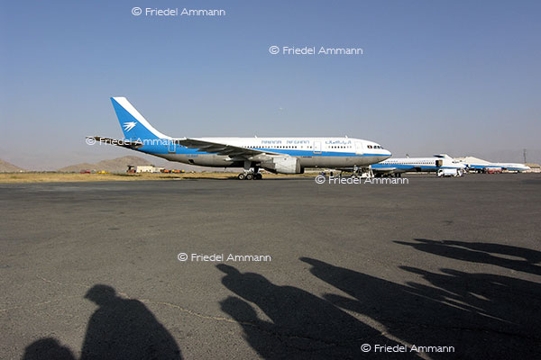 WIRTSCHAFT / ECONOMY - Mobilität / Mobility - Luftfahrt / Airtravel - International Airport Kabul, Afghanistan