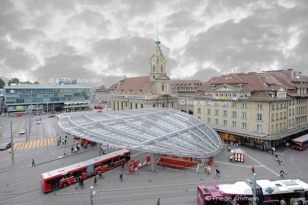WIRTSCHAFT / ECONOMY - Mobilität / Mobility – Bahnhofsplatz / Station Square, Bern 