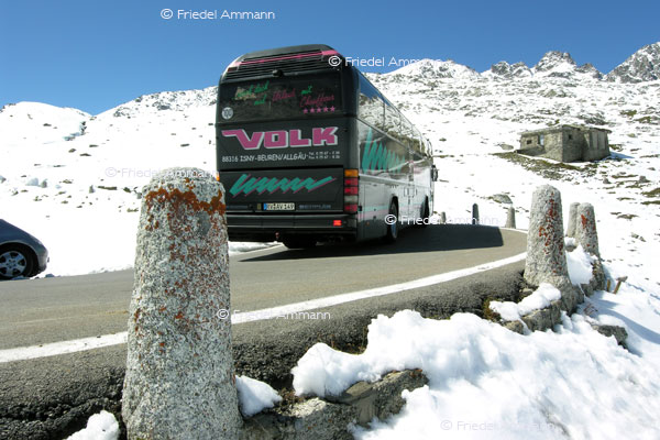 WIRTSCHAFT / ECONOMY - Mobilität / Mobility - Strasse / Road - Furkapass, Schweiz