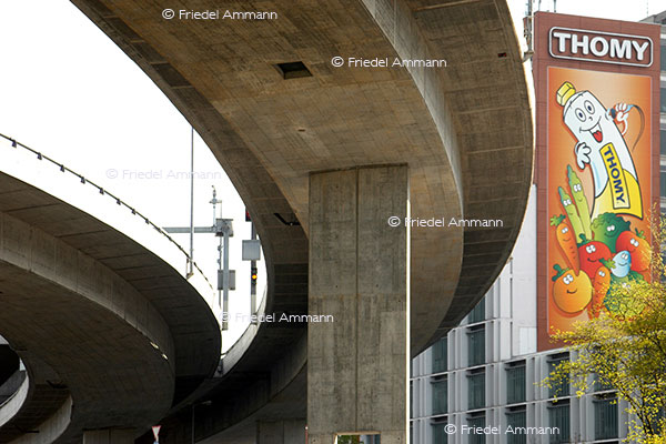 WIRTSCHAFT / ECONOMY - Mobilität / Mobility - Strasse / Road - Nordtangente, Basel