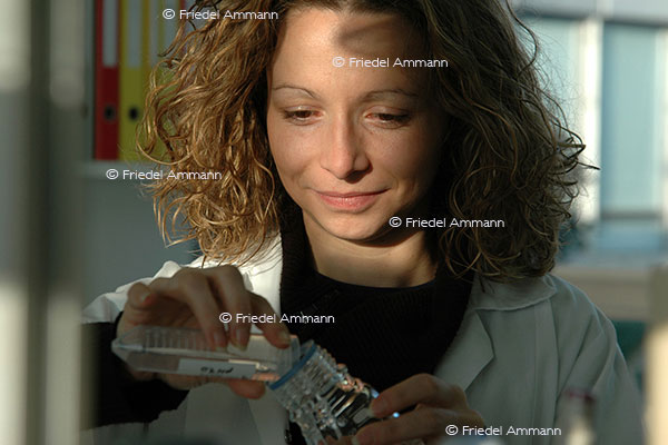 WIRTSCHAFT / ECONOMY - Pharma / Chemical Industry – Forschung / Research