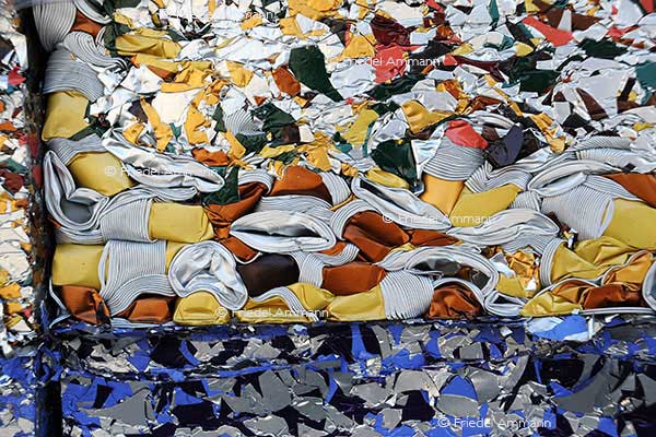WIRTSCHAFT / ECONOMY - Abfall, Recycling – Alusammlung / Aluminium Recycling