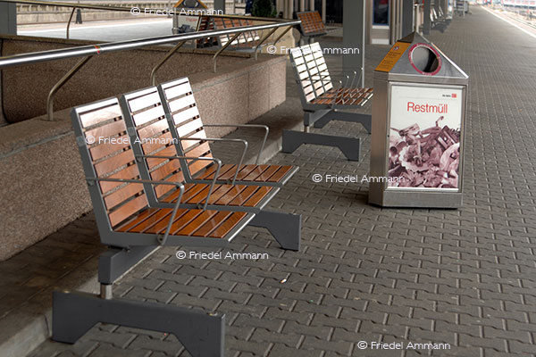  WIRTSCHAFT / ECONOMY - Abfall, Recycling - Deutschland trennt / Germany separates 