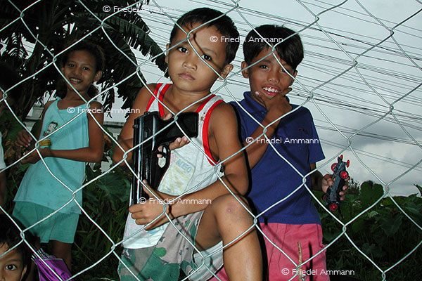 WIRTSCHAFT / ECONOMY - Armut / Poverty - Metro Manila, Philippinen