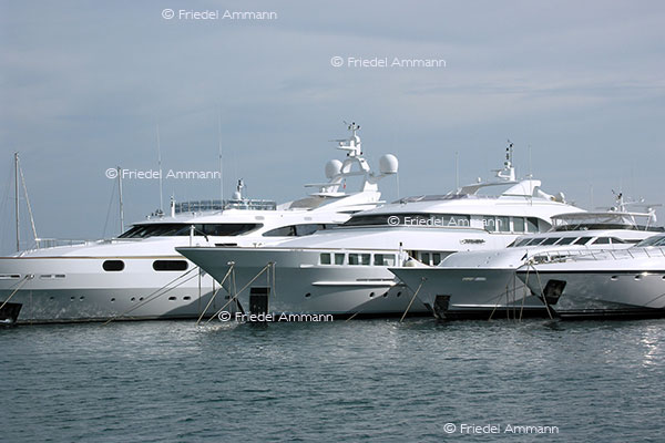 WIRTSCHAFT / ECONOMY - Luxus / Luxury – Jachthafen / Marina Monte Carlo - Côte d'Azur, France