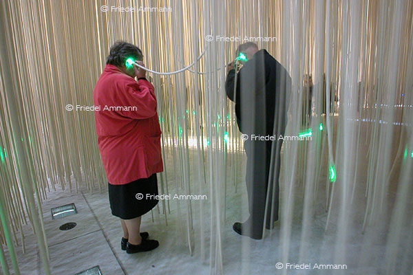 WISSEN – Kommunikation / Communication – expo 02