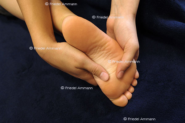 WISSEN - Komplementäre Medizin - Reflexzonenmassage am Fuss
