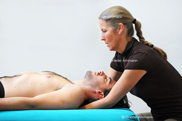 WISSEN - Komplementäre Medizin - Rolfing / Strukturelle Integration