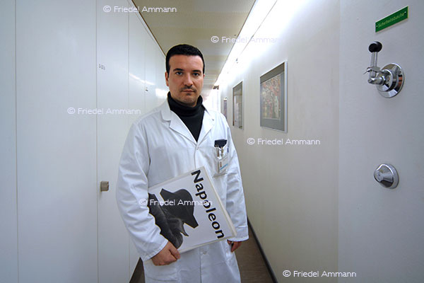 WISSEN - Kriminalwissenschaften - Rechtsmedizin - Dr. Alessandro Lugli, Pathologe - Basel