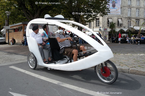 WISSEN - Umwelt, Energie - Elektrovelotaxi