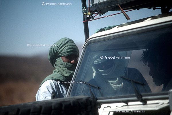 WISSEN - Orientierung - Begegnung mit Tuaregs, Sahara